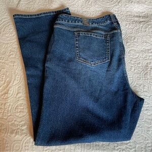 NWT torrid slim boot mid rise jean size 20R